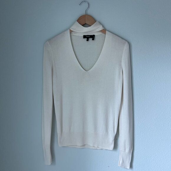 Theory Silk Cashmere Tie V-Neck Pullover - Picture 5 of 10